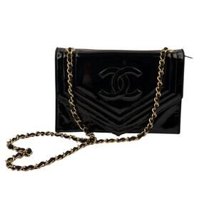 Chanel  Vintage CC Black Patent Envelope Flap Bag